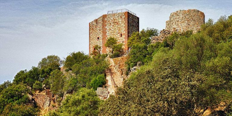 castillo-monfrague-1-768x384